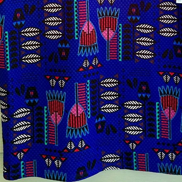 LuLaRoe Cassie Blue Feather Aztec Tribal Print Pencil Skirt Women’s Sz XL NWT - Picture 12 of 12